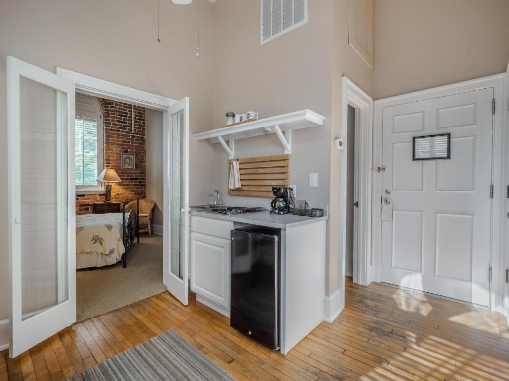 The Front Street Inn Wilmington Bagian luar foto
